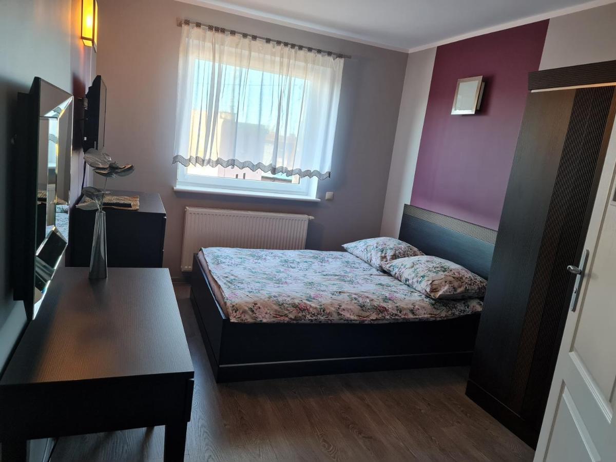 Koga Pokoje Goscinne Łeba Exterior foto